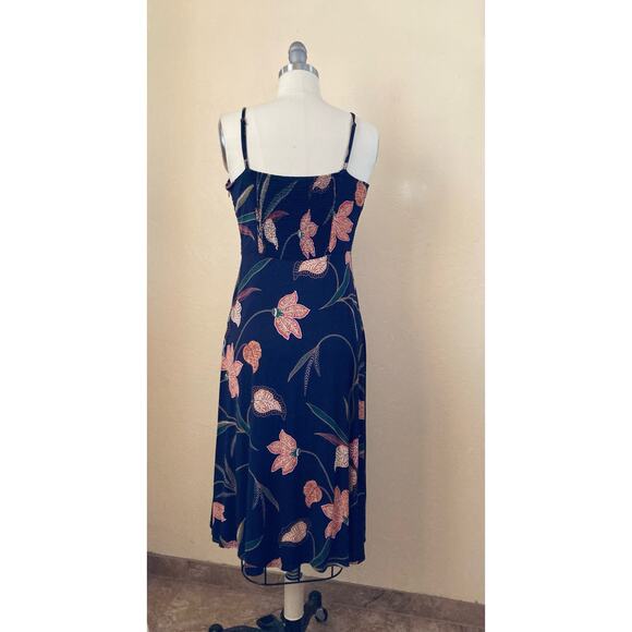 Loft Women's Dress Size 2P Navy Blue Floral Strappy Summer - Picture 8 of 10